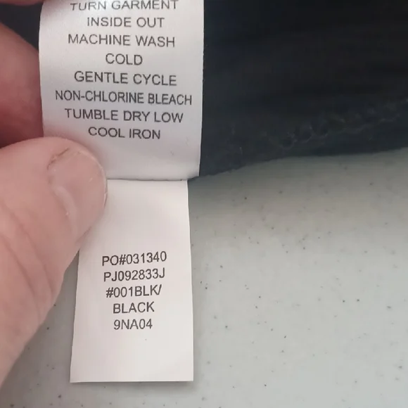 JohnPaulRichard Classic Black Jumpsuit, size petite medium - Picture 7 of 7